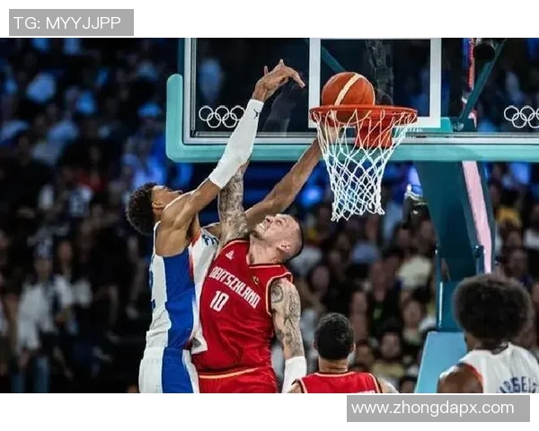 文班亚马新赛季表现惊艳场均数据超越同届新秀引发热议