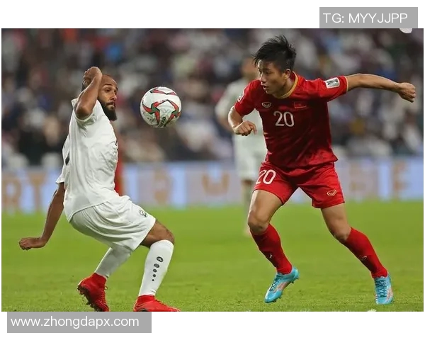 罗森博格与桑呐菲的精彩对决揭示了足球战术的新趋势与球队实力的较量